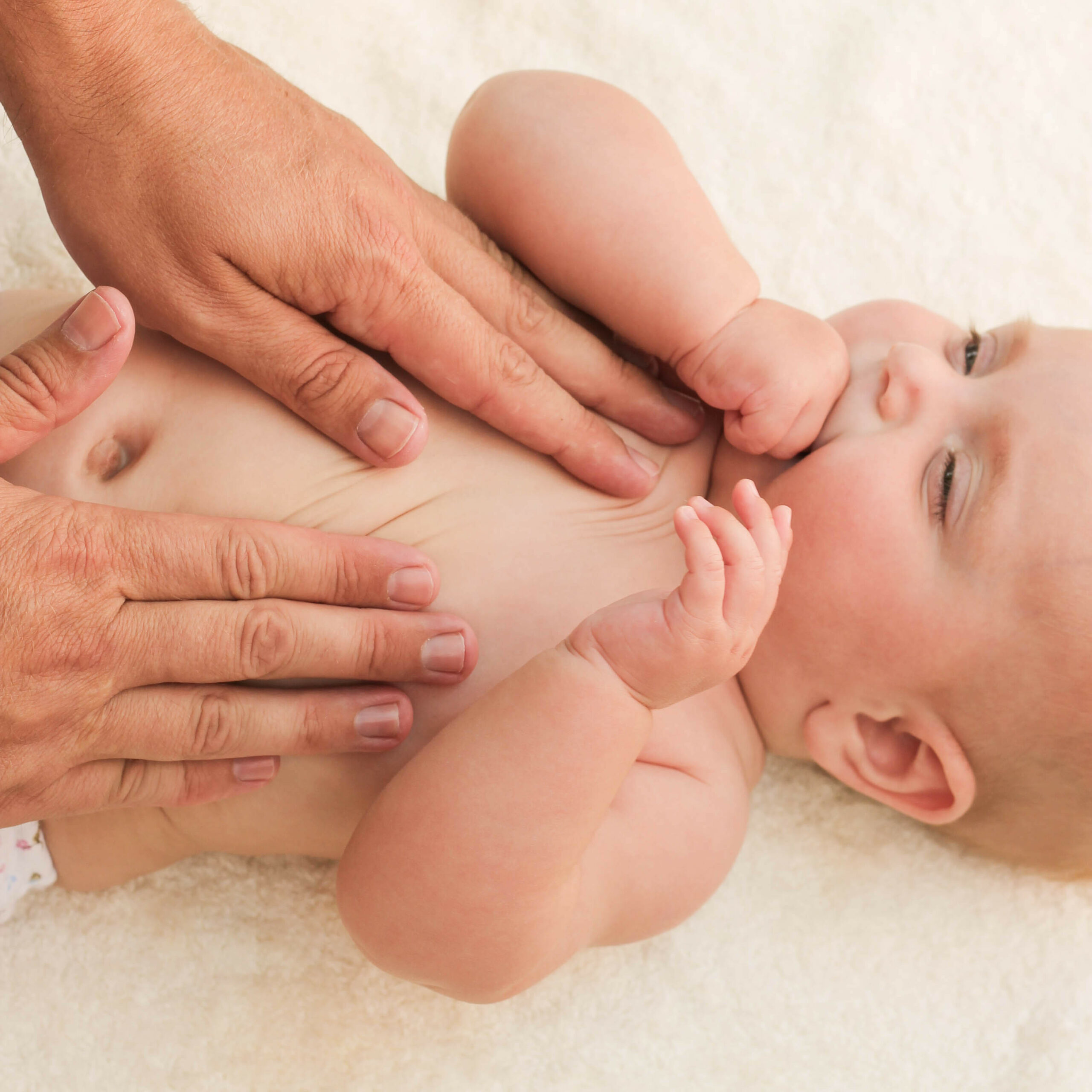 Masseur,Doing,Massage,Little,Baby