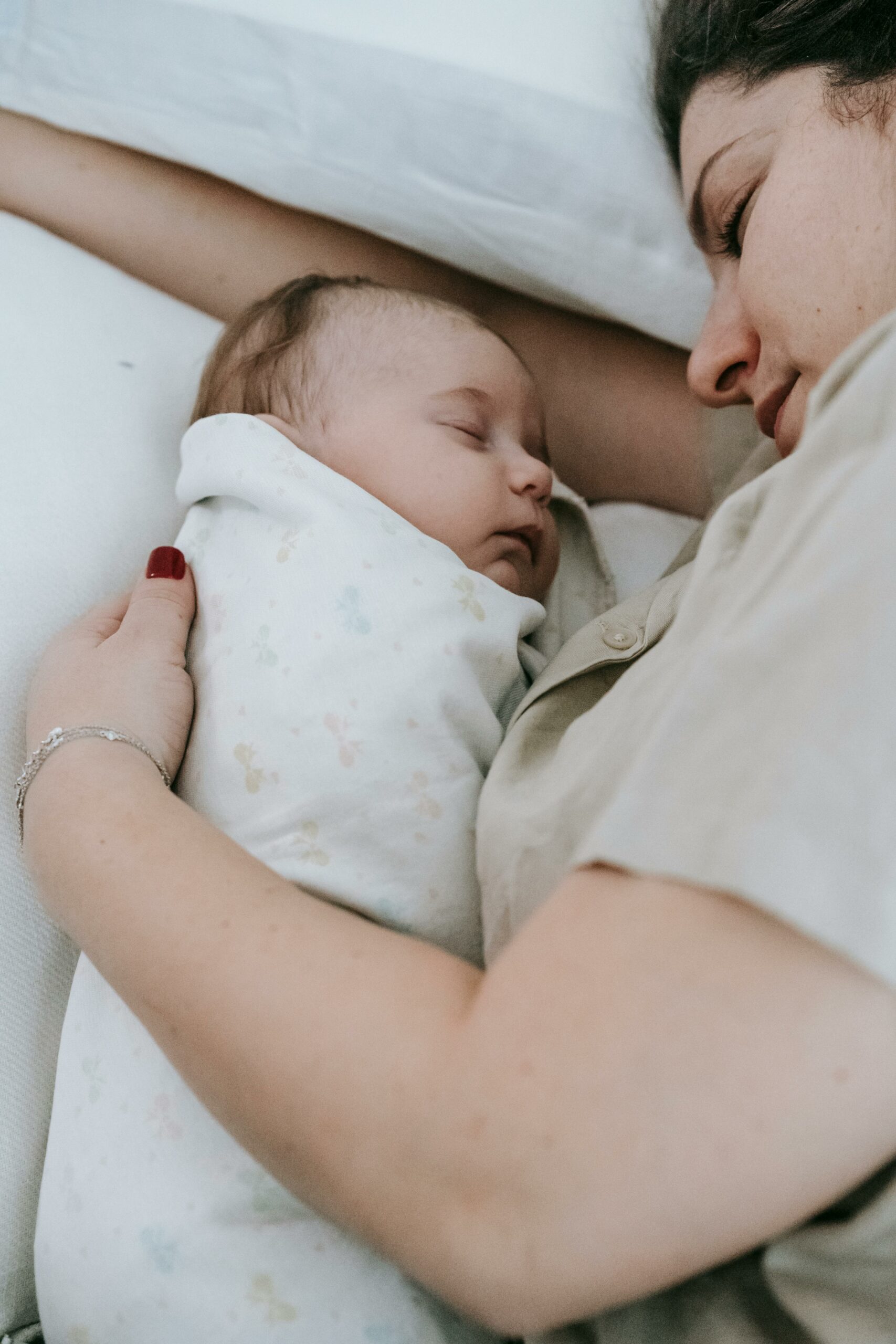 bébé calme et reposé